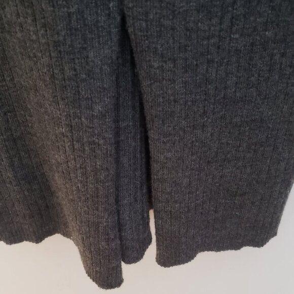 EUC women's sweater dress set medium - Picture 3 of 14